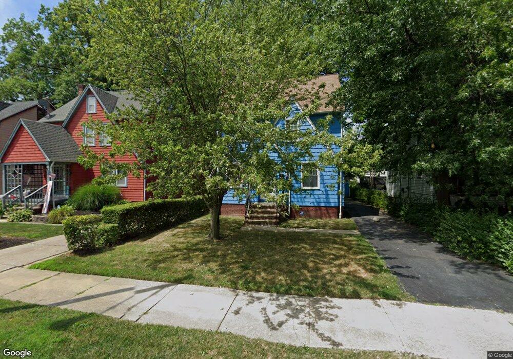 898 Nela View Rd, Cleveland, OH 44112 - photo 1