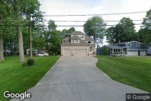 15 E Shore Blvd, Timberlake, OH 44095