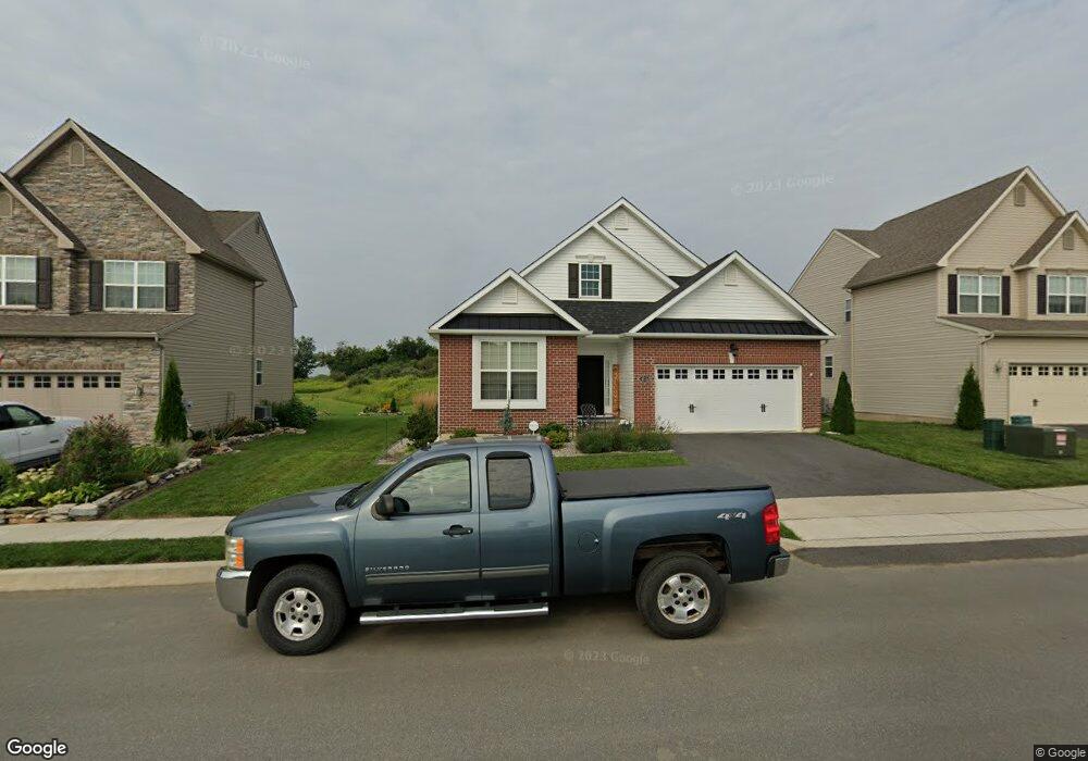 4472 Beech Dr, Lower Nazareth Township, PA 18064 - photo 1