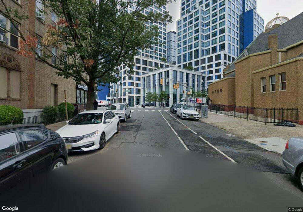 18.5 Magnolia Ave unit 1, Jc, Journal Square, NJ 07306 - photo 1