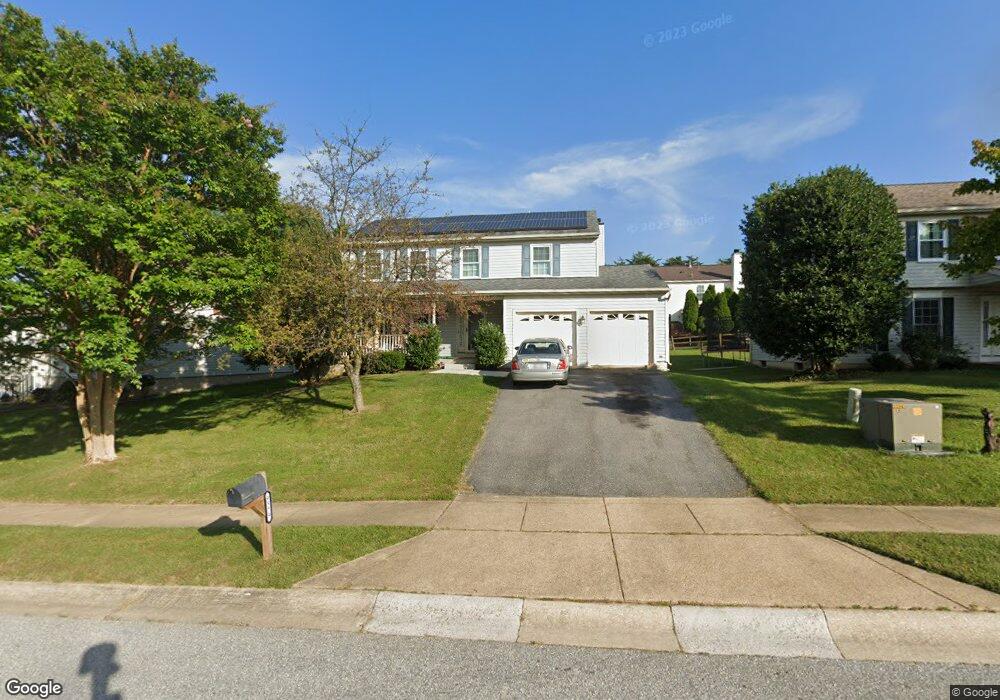 9579 Kings Grant Rd, Laurel, MD 20723 - photo 1