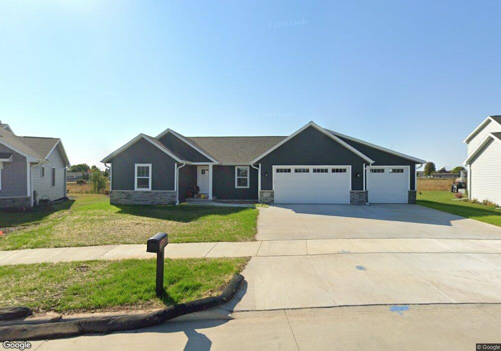 5324 N Amethyst Dr, Appleton, WI 54913 - photo 1