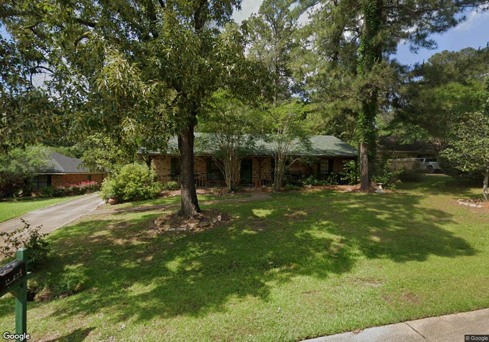204 Spring Creek Dr, Pineville, LA 71360 - photo 1