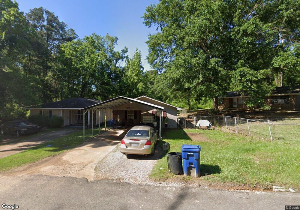 423 Forest Ave, Pineville, LA 71360 - photo 1