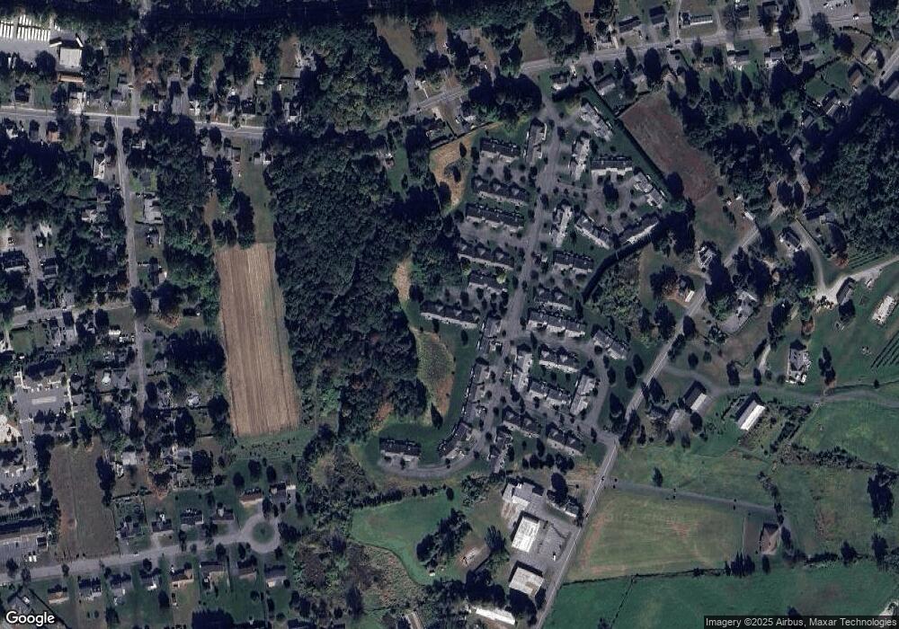 4 Amanda Ln, Easthampton, MA 01027 - photo 1