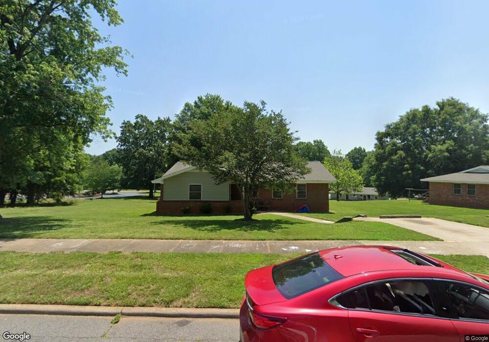 1109 Adams St, Statesville, NC 28677 - photo 1