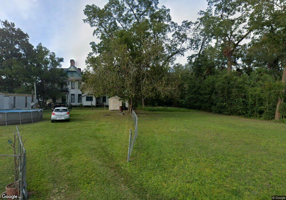 403 Pendergast St, Waycross, GA 31501 - photo 1