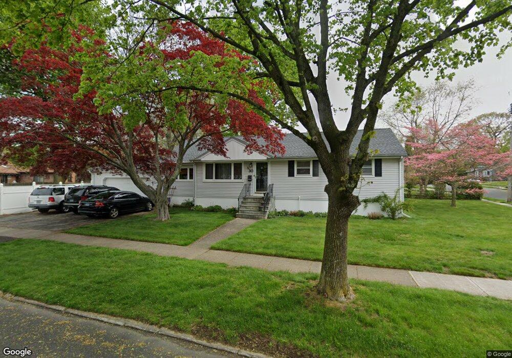 30 Leighton Dr, Stratford, CT 06614 - photo 1