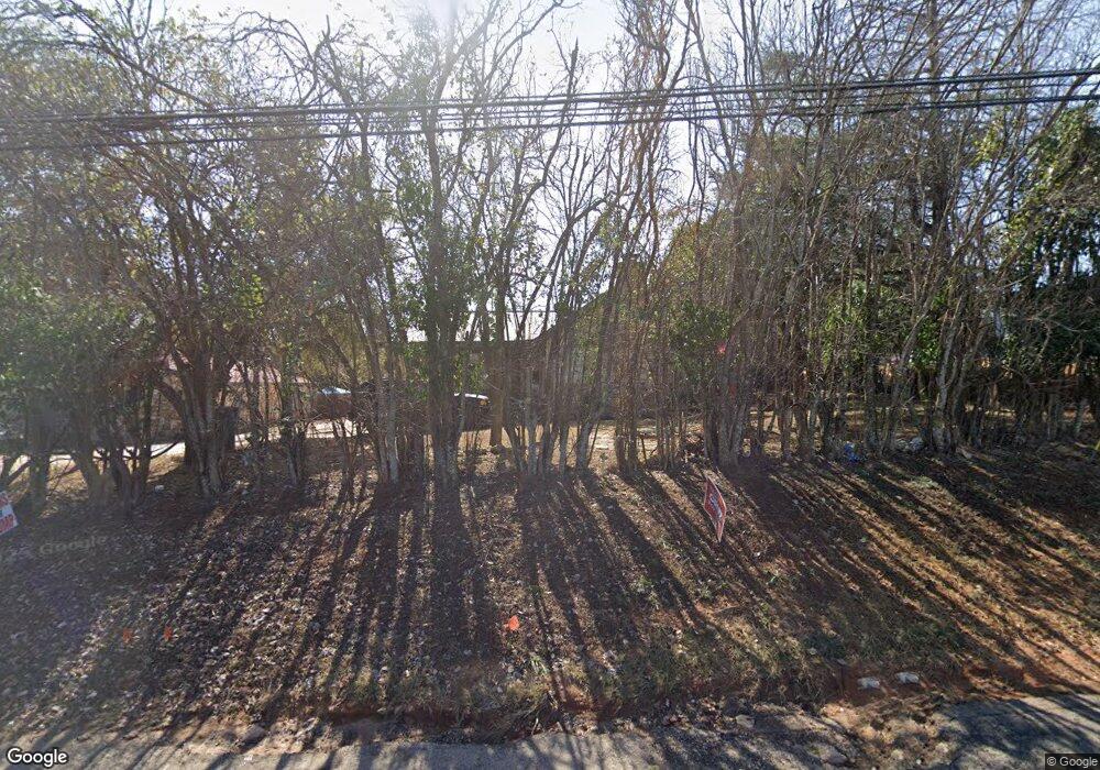 609 W Live Oak St, Fredericksburg, TX 78624 - photo 1