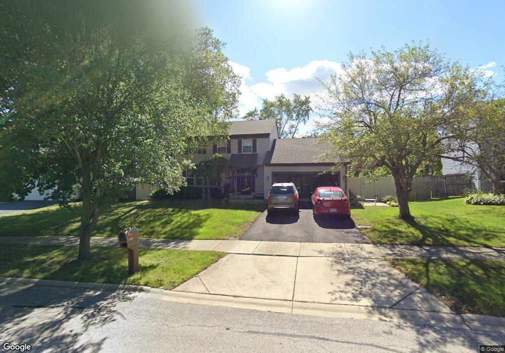 2209 Pontiac Cir, Naperville, IL 60565 - photo 1