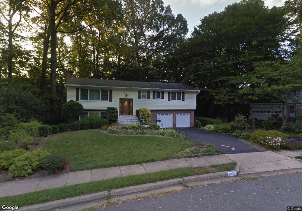 8311 Epinard Ct, Annandale, VA 22003 - photo 1