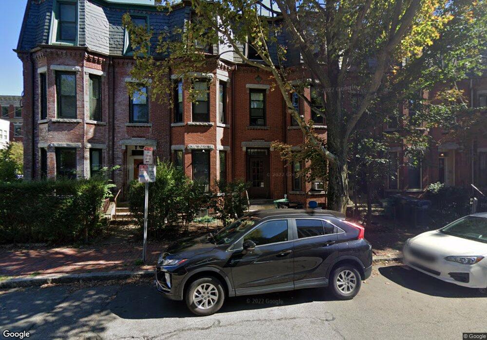 102 Magazine St unit 3, Cambridge, MA 02139 - photo 1