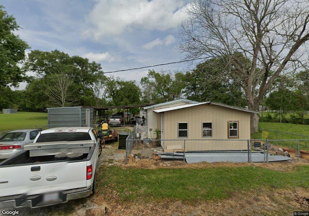 402 E Grove St, Welsh, LA 70591 - photo 1
