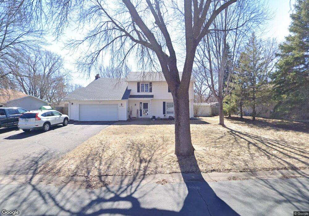 9701 102nd Place N, Maple Grove, MN 55369 - photo 1