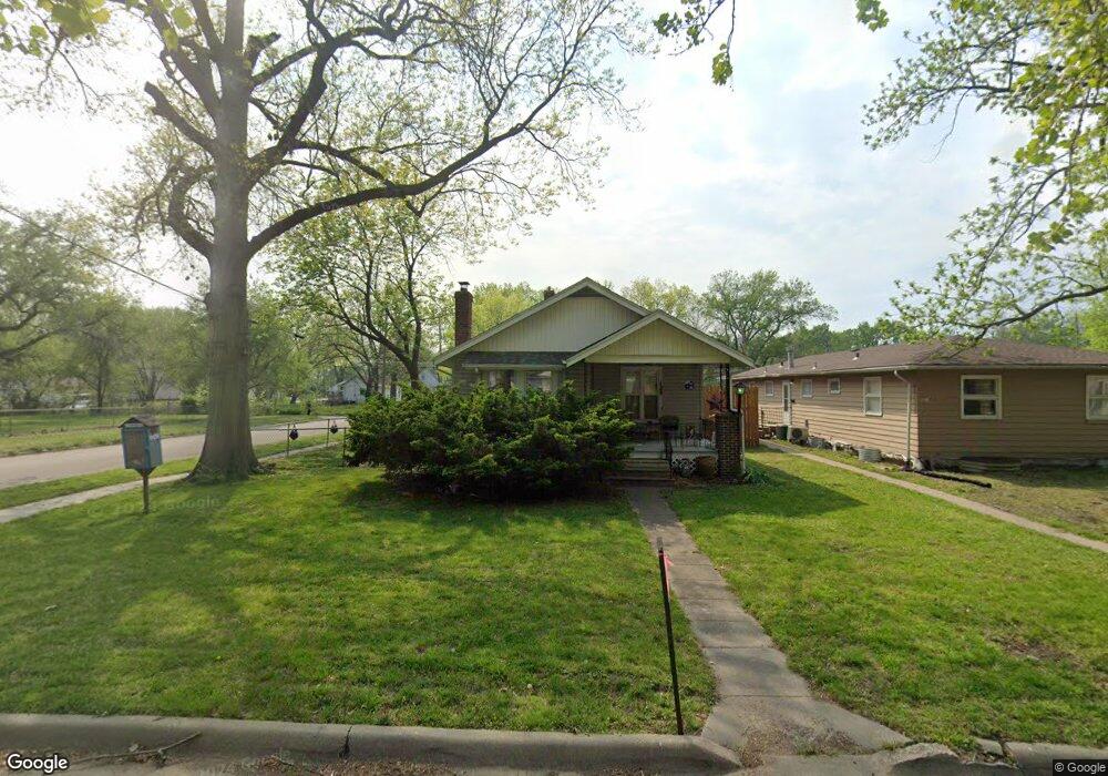 129 SW Roosevelt St, Topeka, KS 66606 - photo 1