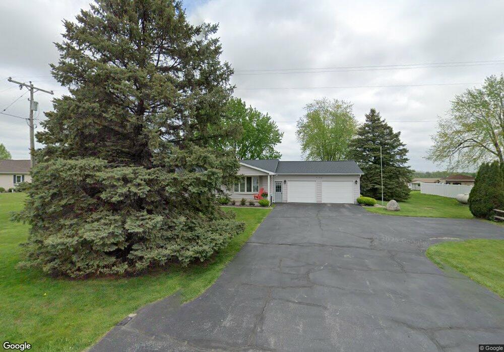 7250 New Lothrop Rd, New Lothrop, MI 48460 - photo 1