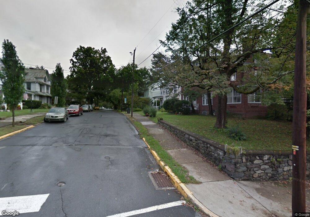 725 Scott St, Stroudsburg, PA 18360 - photo 1