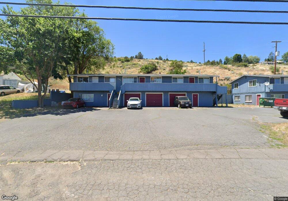 624 Riverside Dr, Klamath Falls, OR 97601 - photo 1