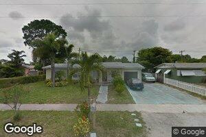 109 N 13th Place, Lantana, FL 33462