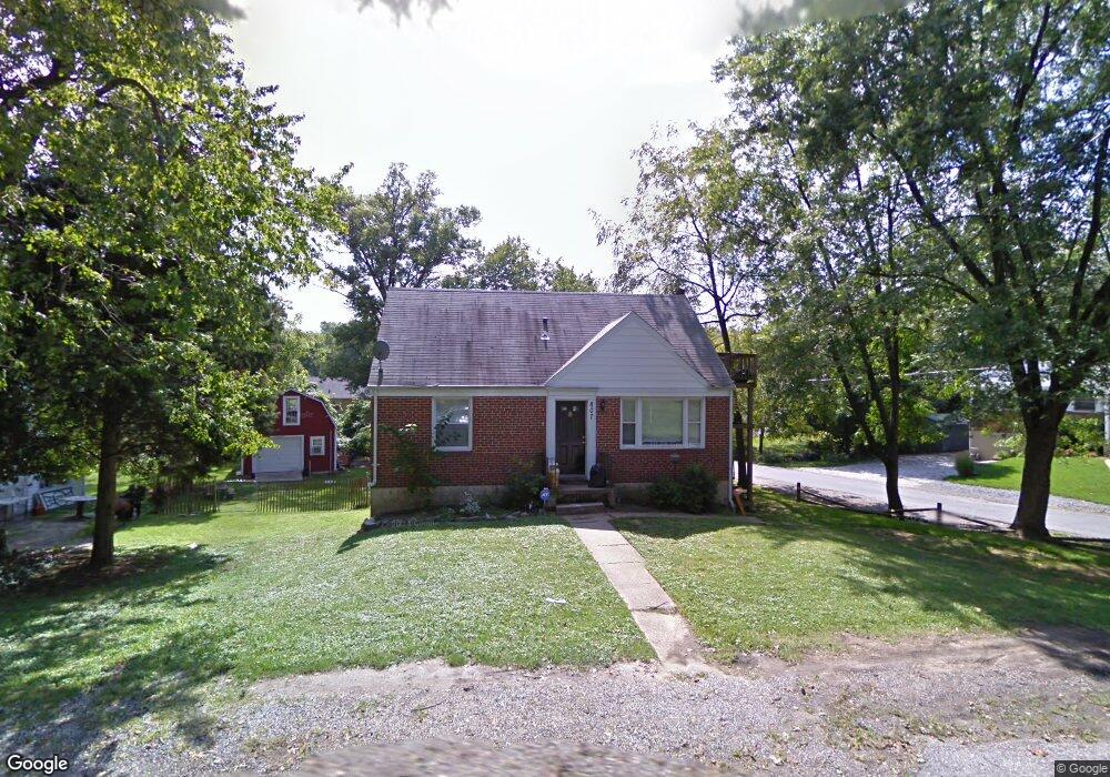 807 Woodsdale Rd, Catonsville, MD 21228 - photo 1