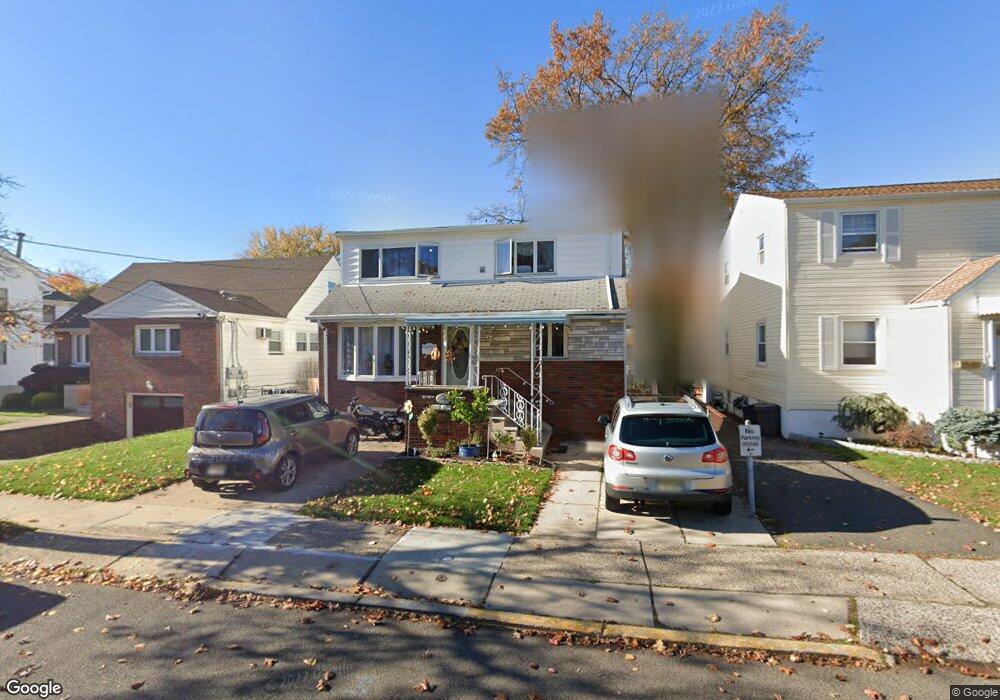 529 Walnut St, Ridgefield, NJ 07657 - photo 1