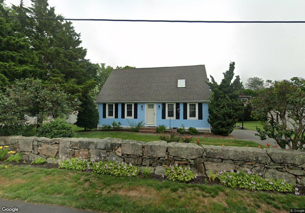 57 Chestnut St, South Dartmouth, MA 02748 - photo 1