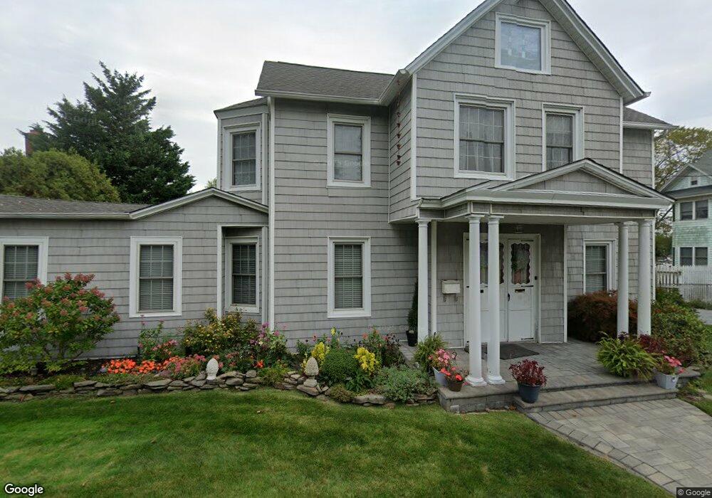 44 Marvin Ln, Islip, NY 11751 - photo 1