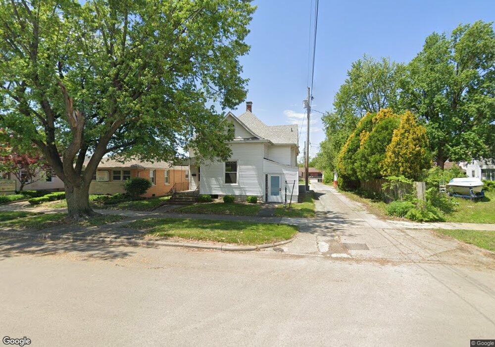 413 S 17th St, Mattoon, IL 61938 - photo 1