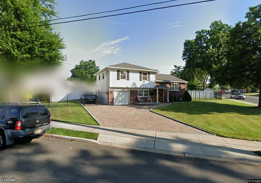 37 Ascot Way, Clark, NJ 07066 - photo 1