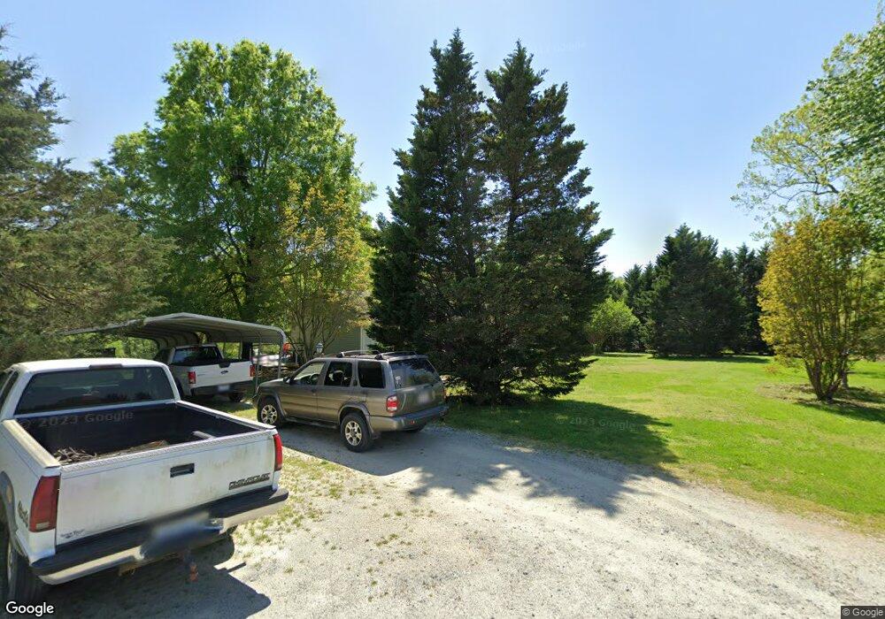 5916 Bartlett Dr, Greensboro, NC 27406 - photo 1