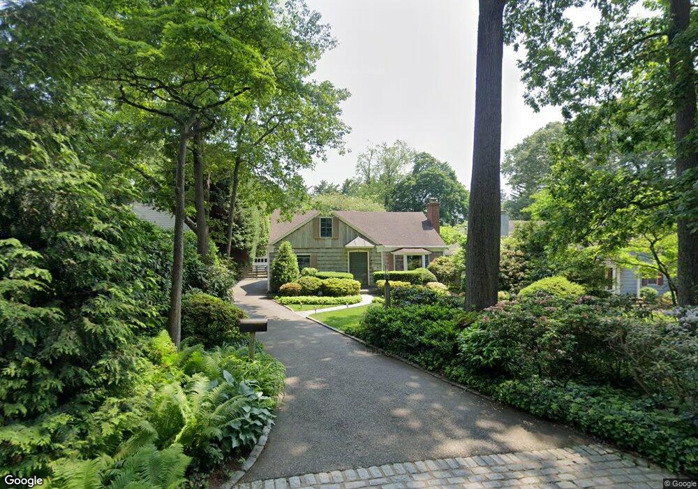 3 Edgewood Ave, Glen Head, NY 11545 - photo 1