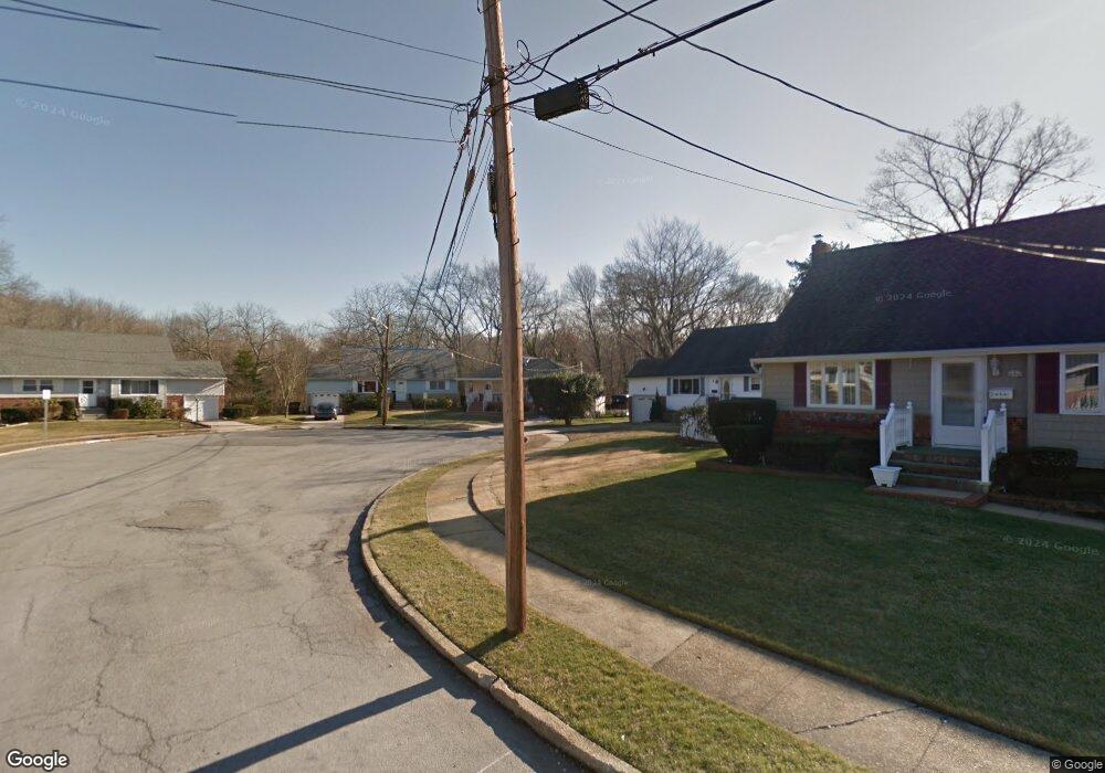 6 Trezza Ct, Bellmore, NY 11710 - photo 1