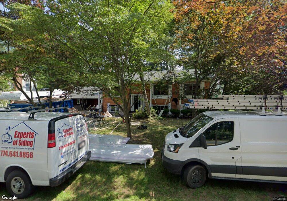 42 Tinker Rd, Nashua, NH 03064 - photo 1