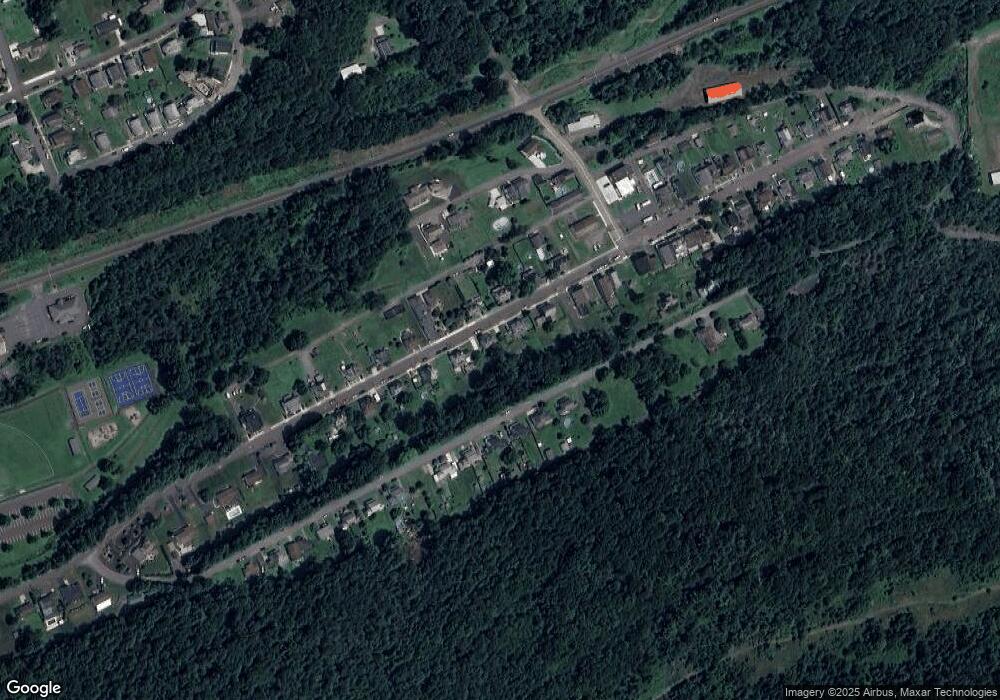 1038 W Main St, Nanticoke, PA 18634 - photo 1