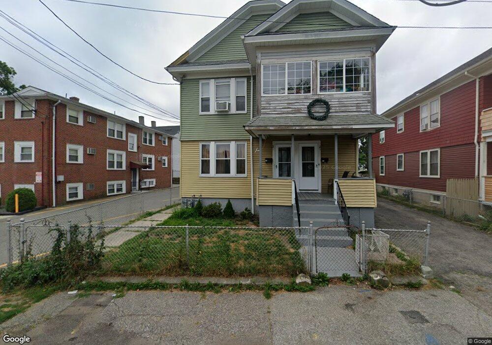 21 Clover St, Pawtucket, RI 02860 - photo 1