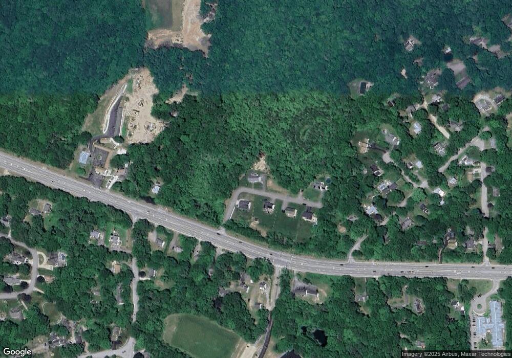 2 Camelot Ct, Westerly, RI 02891 - photo 1