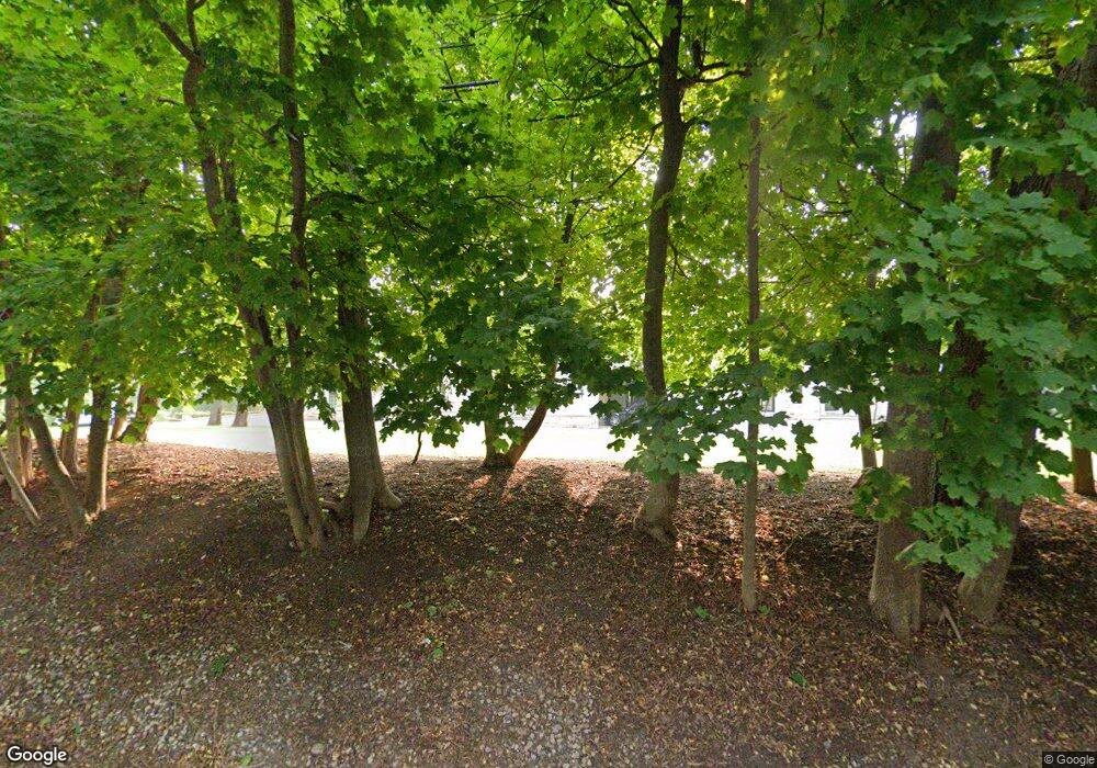 655 Vaughan Rd, Bloomfield Hills, MI 48304 - photo 1