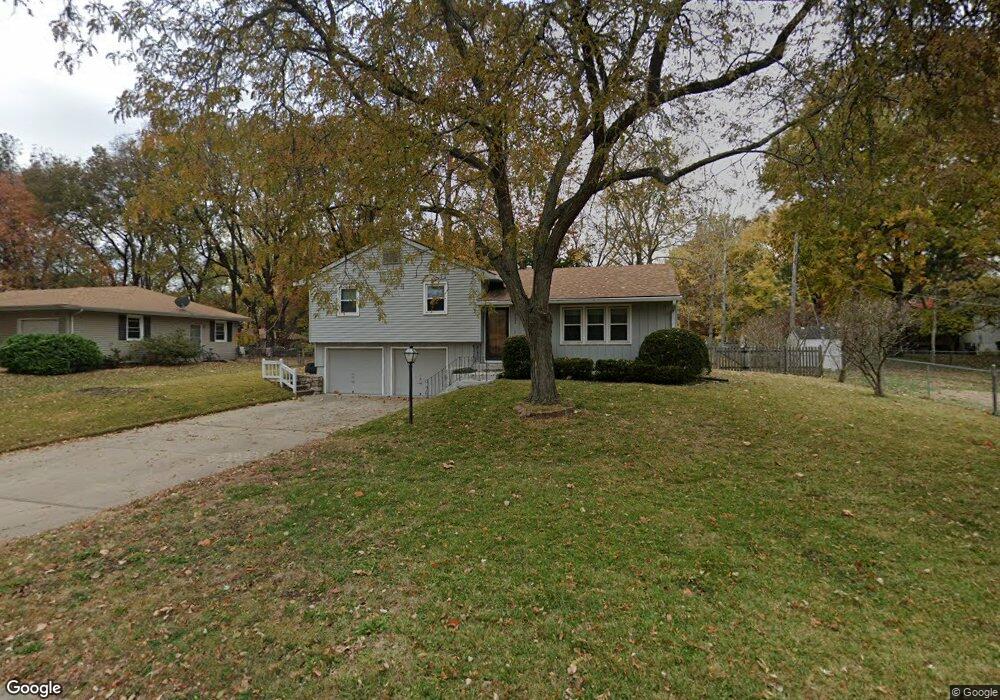 4802 Melrose Ln, Shawnee, KS 66203 - photo 1