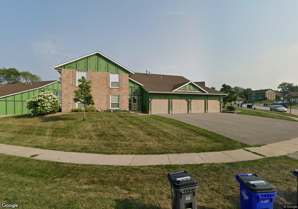 3712 Foxborough Terrace NE unit C, Cedar Rapids, IA 52402 - photo 1