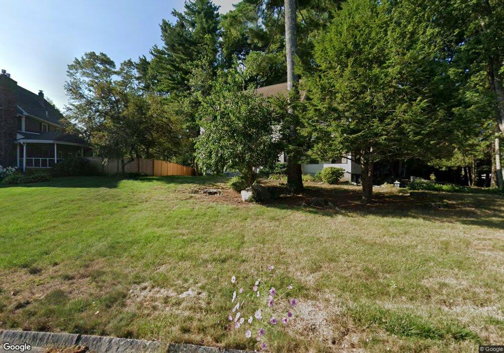 45 Parrish Hill Dr, Nashua, NH 03063 - photo 1