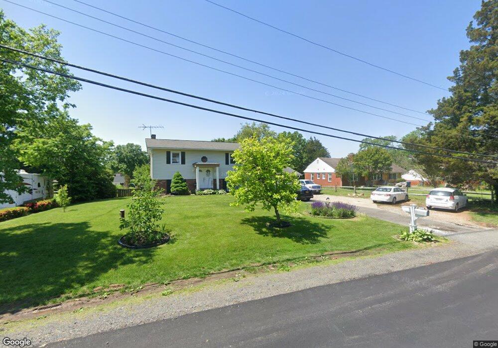 10721 Marlborough Rd, Fairfax, VA 22032 - photo 1