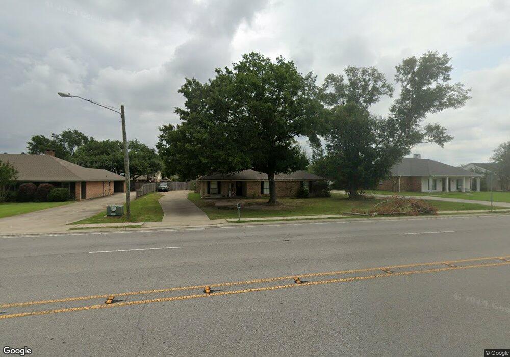 2006 W McNeese St, Lake Charles, LA 70605 - photo 1