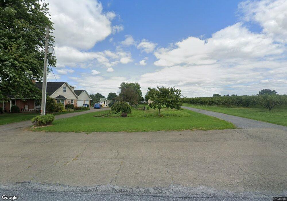 33 S Weavertown Rd, Ronks, PA 17572 - photo 1