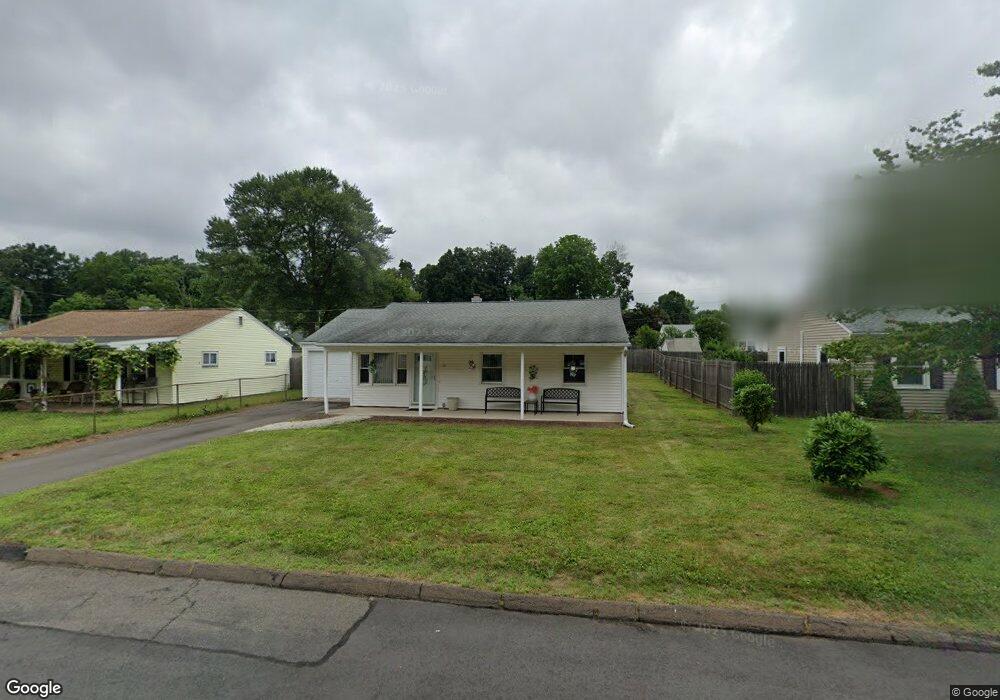 15 Circle Dr unit 15-2, Wallingford, CT 06492 - photo 1