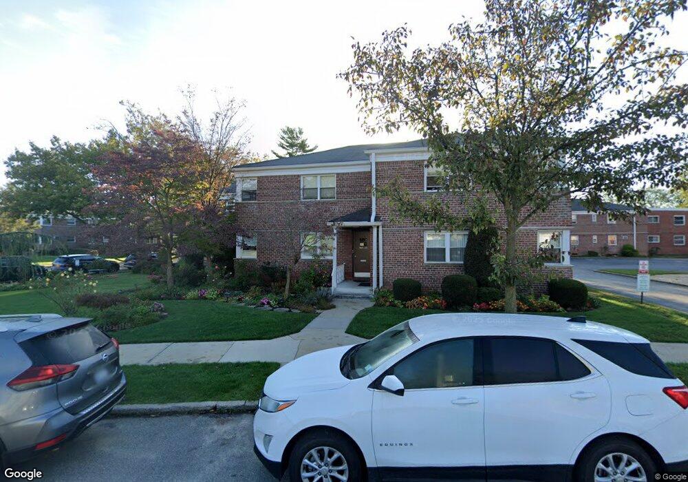 19638 Pompeii Ave unit 1D, Hollis, NY 11423 - photo 1