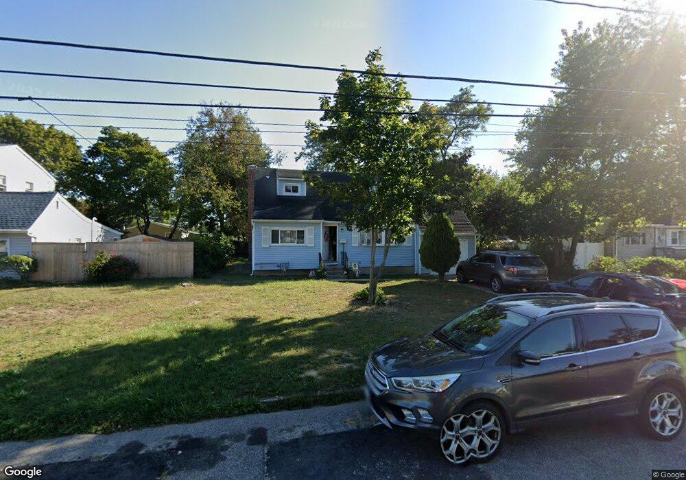 48 Hickory St, Central Islip, NY 11722 - photo 1