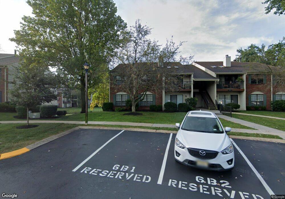 76 Baldwin Ct unit B2, Basking Ridge, NJ 07920 - photo 1