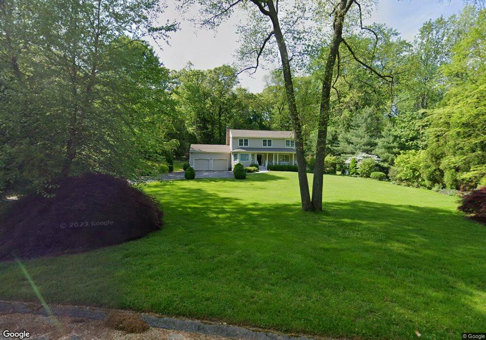 12 Pachaug Rd, Trumbull, CT 06611 - photo 1