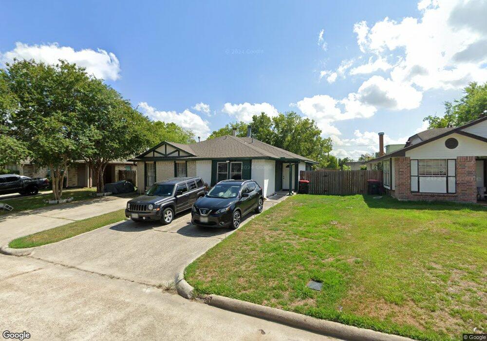 10028 Rosbrook Dr, Houston, TX 77038 - photo 1