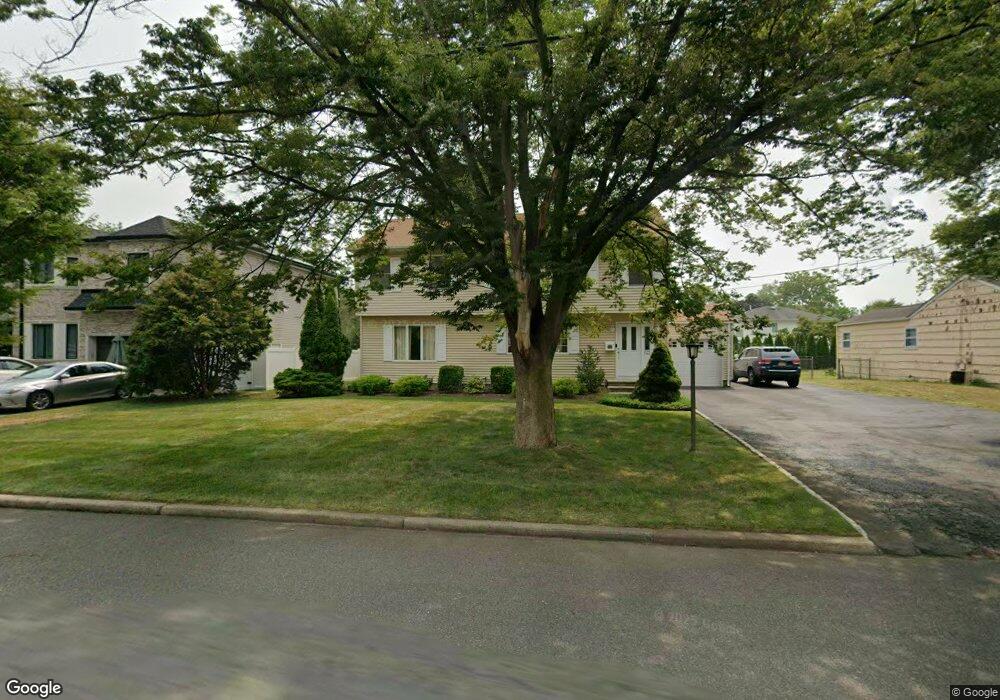 142 Birchwood Rd, Paramus, NJ 07652 - photo 1